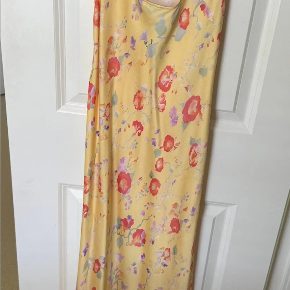 RIXO Yellow Floral Midi Dress with Pink Accents - Picture 2 of 5
